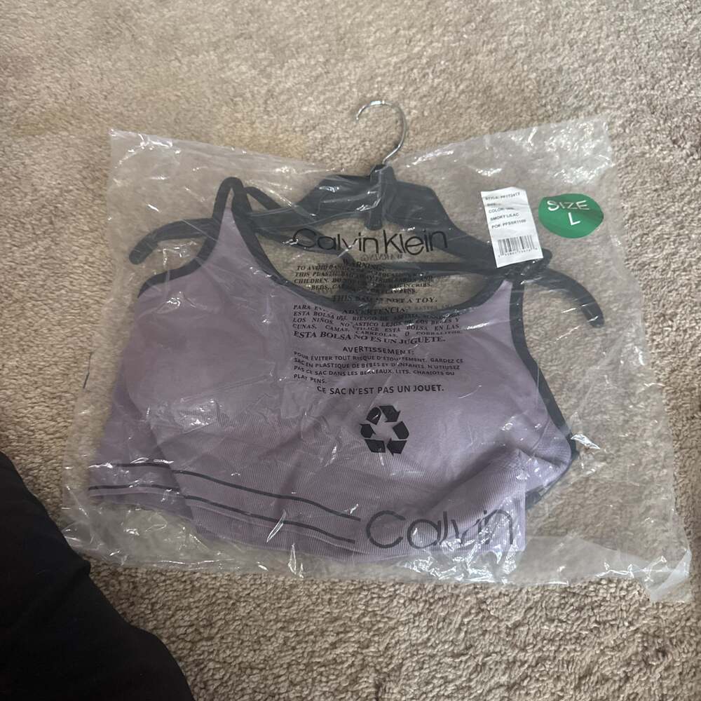 Calvin Klein Performance Seamless Ribbed Sports Bra